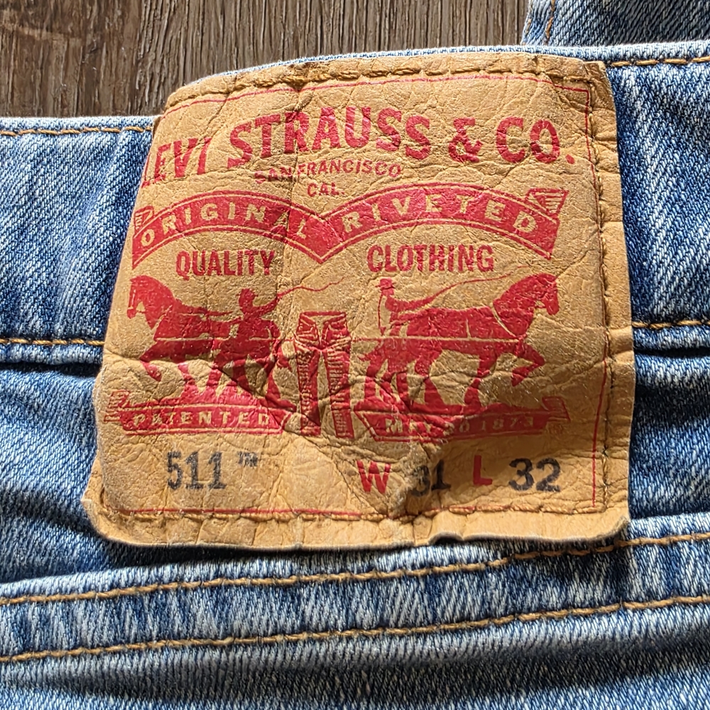 Levi's Blue Denim 511 Inseam 31 Inches - Picture 2 of 11